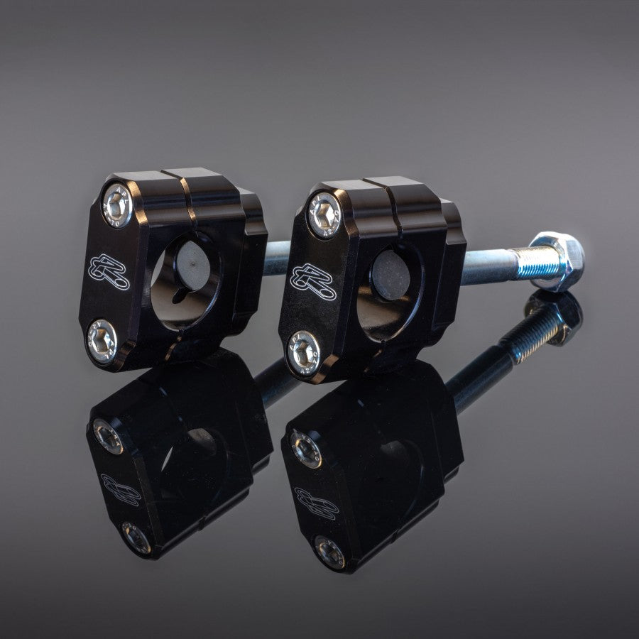 Renthal 28.6mm Bar Mounts 5mm O/S CL001